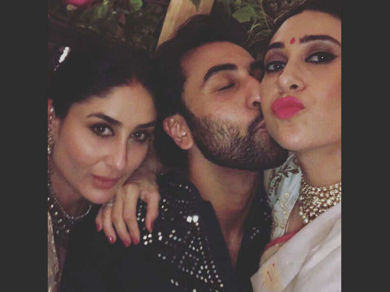 Ranbir Kapoor, Kareena Kapoor Khan and Karisma Kapoor spread ...