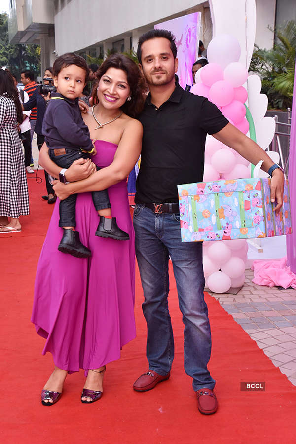 Karanvir and Teejay celebrate their twin daughters first birthday