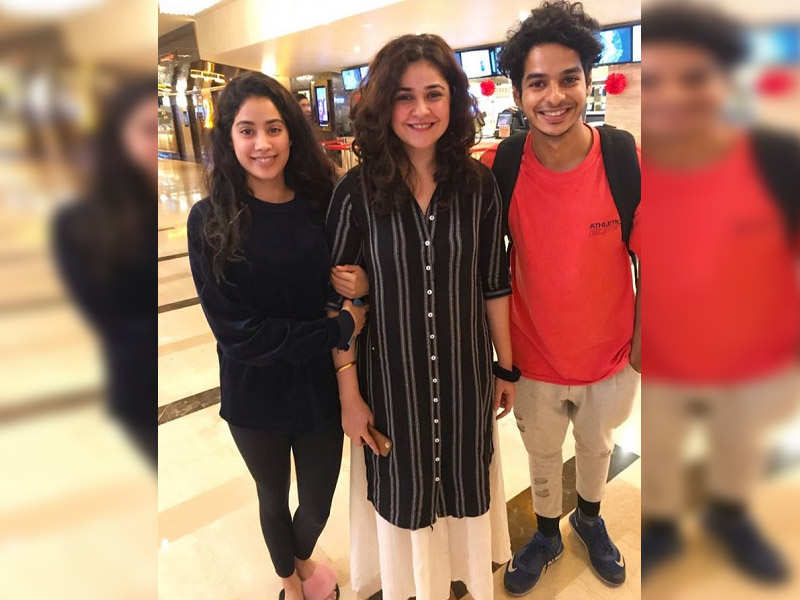 Janhvi Kapoor and Ishaan Khatter spotted with actress Meher Vij