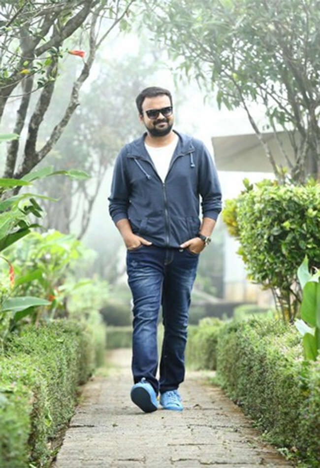 A still from Shajahanum Pareekuttiyum