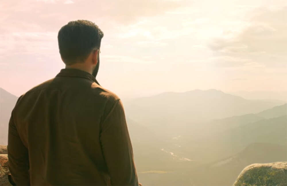 A still from Tiyaan