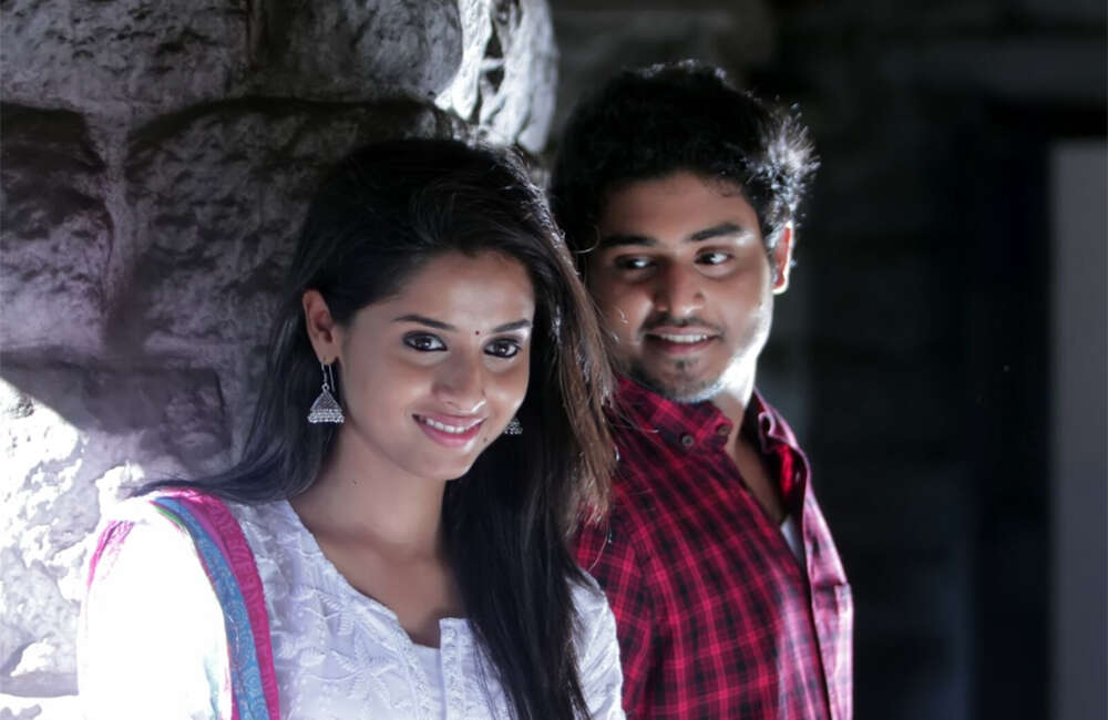 A still from Mudhugauv