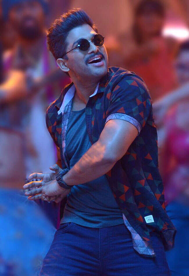 A still from Yodhavu