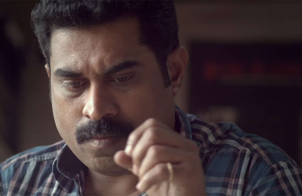 A still from Thondimuthalum Driksaakshiyum