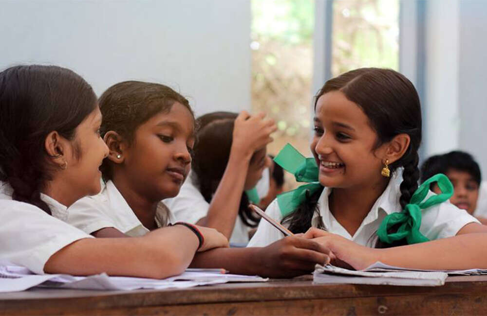 A still from Kolu Mittayi