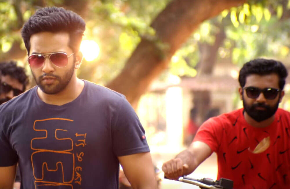 A still from Paulettante Veedu