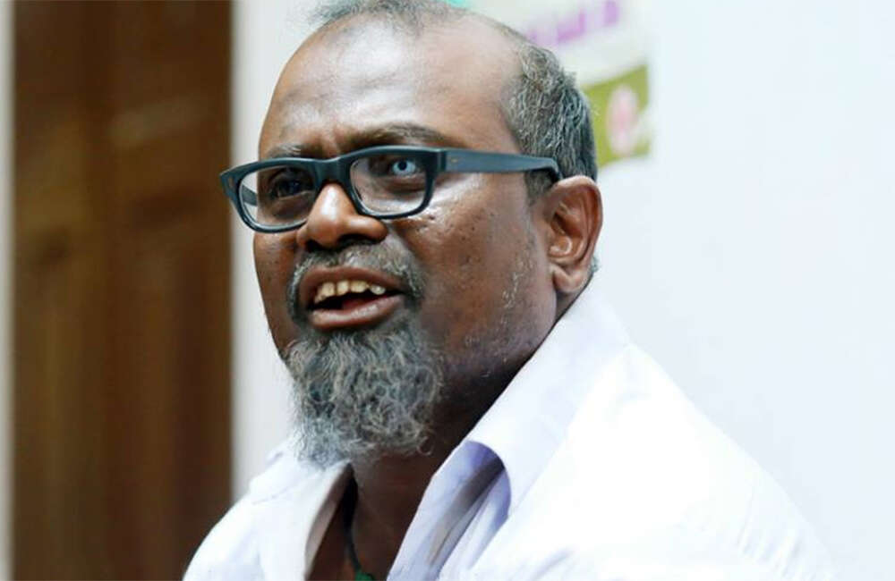 A still from Pareeth Pandari
