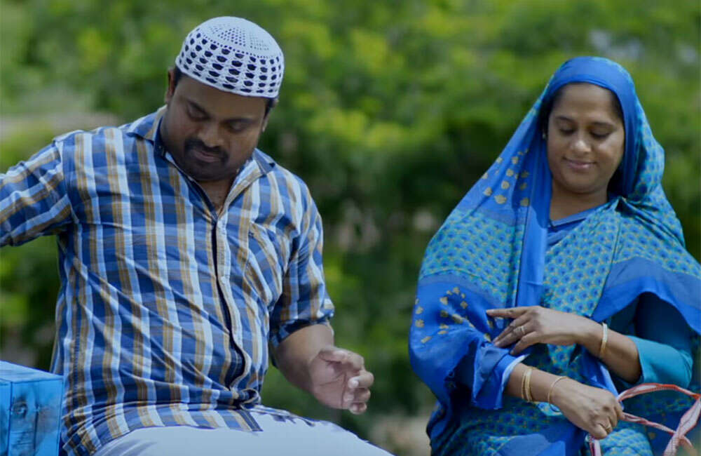 A still from Pareeth Pandari