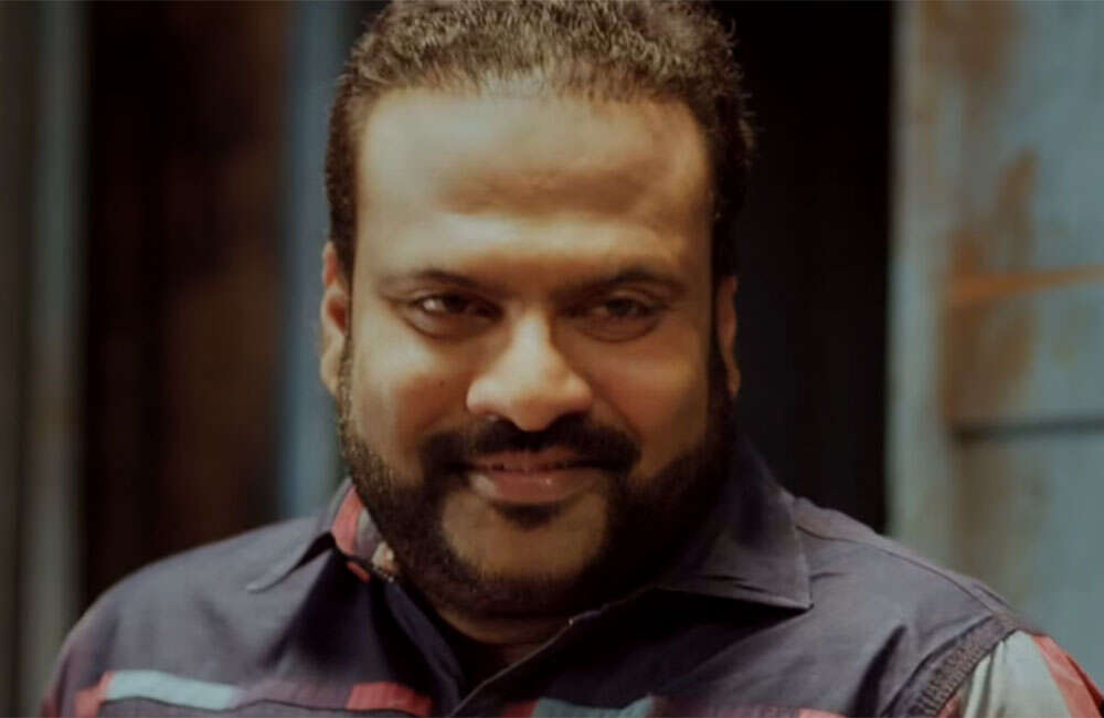 A still from Pareeth Pandari