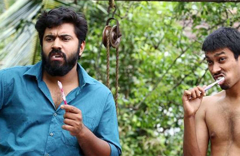 A still from Sakhavu