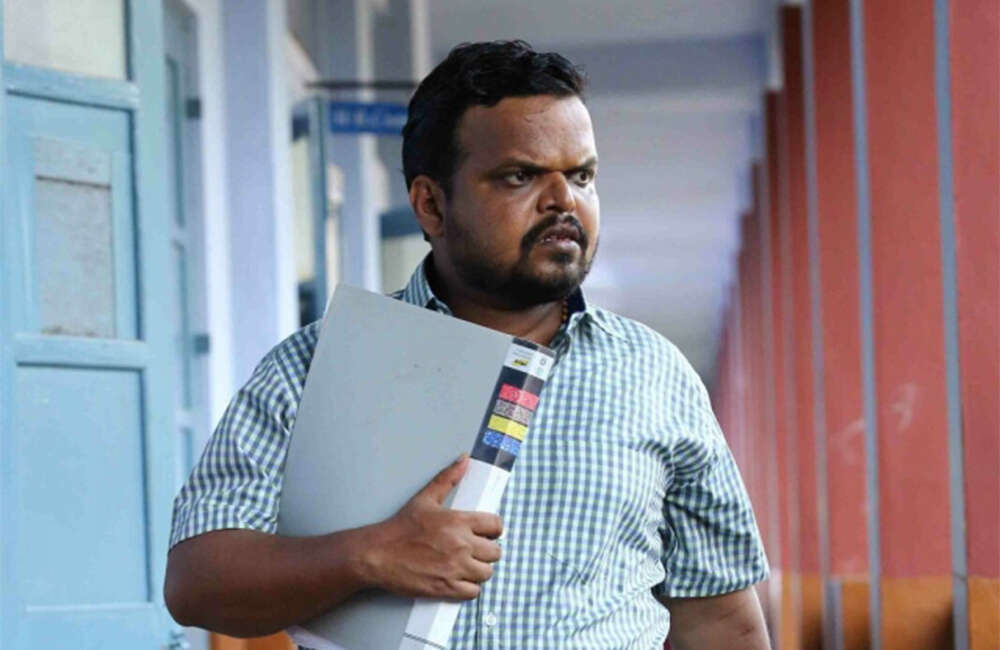 A still from Velipadinte Pusthakam
