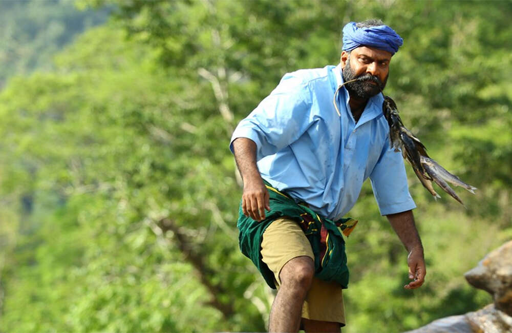 A still from Kaaliyan