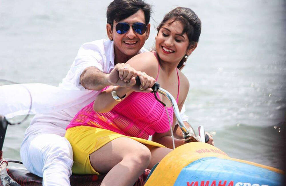 A still from Gunda