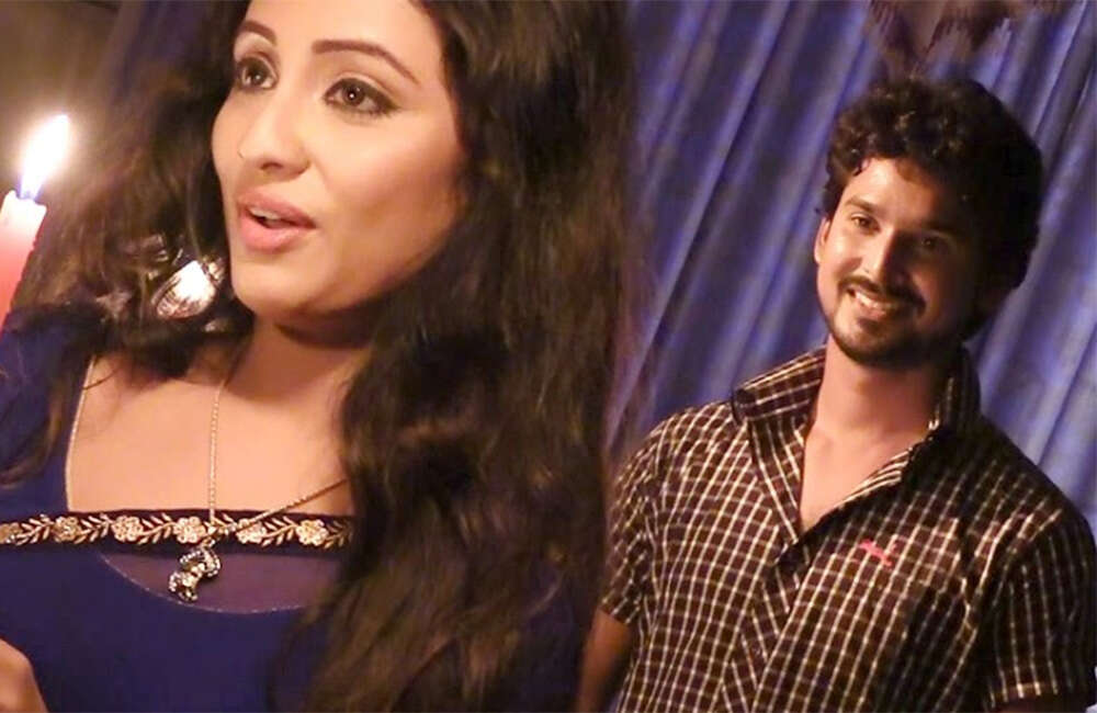 A still from Katha Deli Matha Chuin