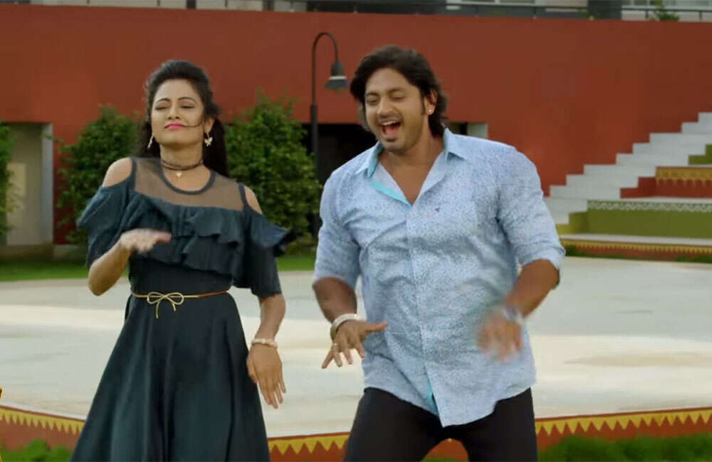 A still from Shiva Not Out