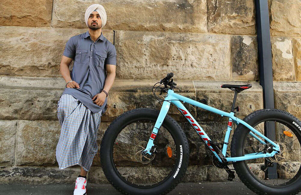 A still from Sardaarji 2