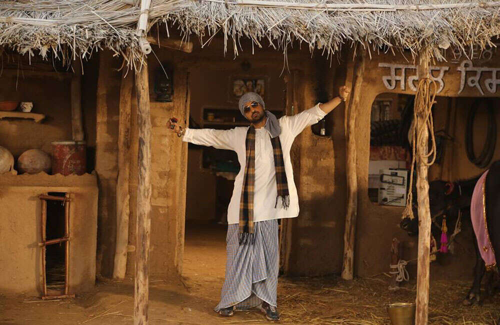 A still from Sardaarji 2