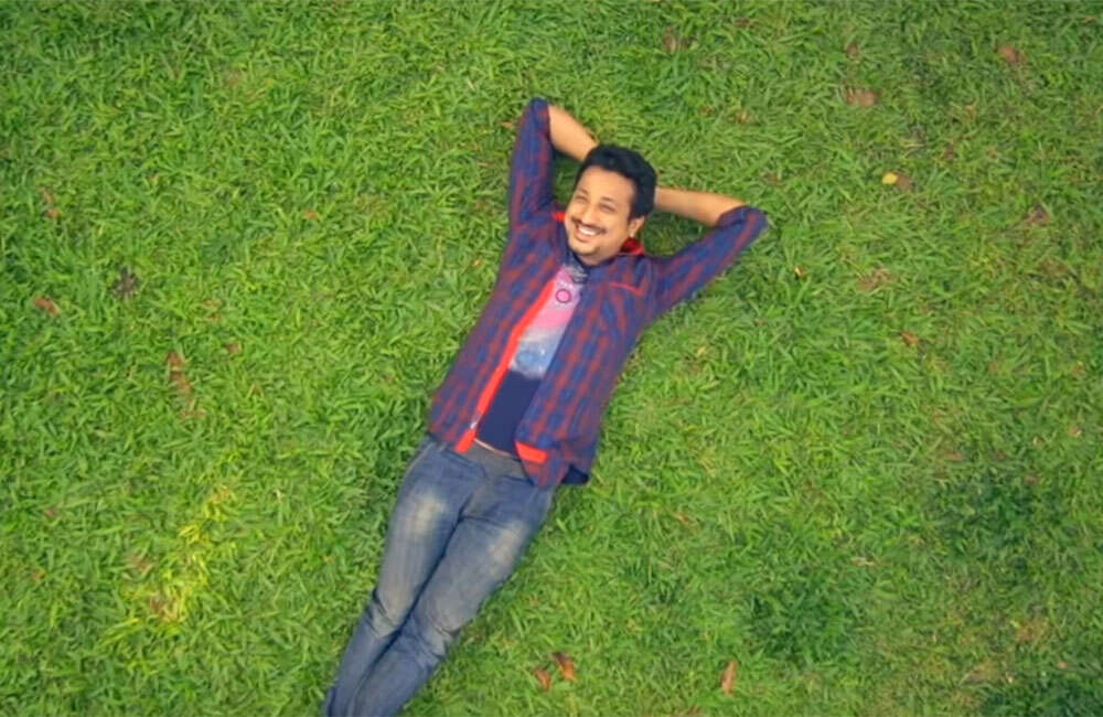 A still from Dur