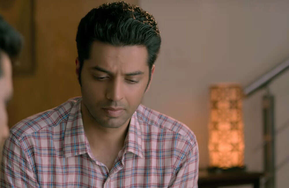 A still from Dushman