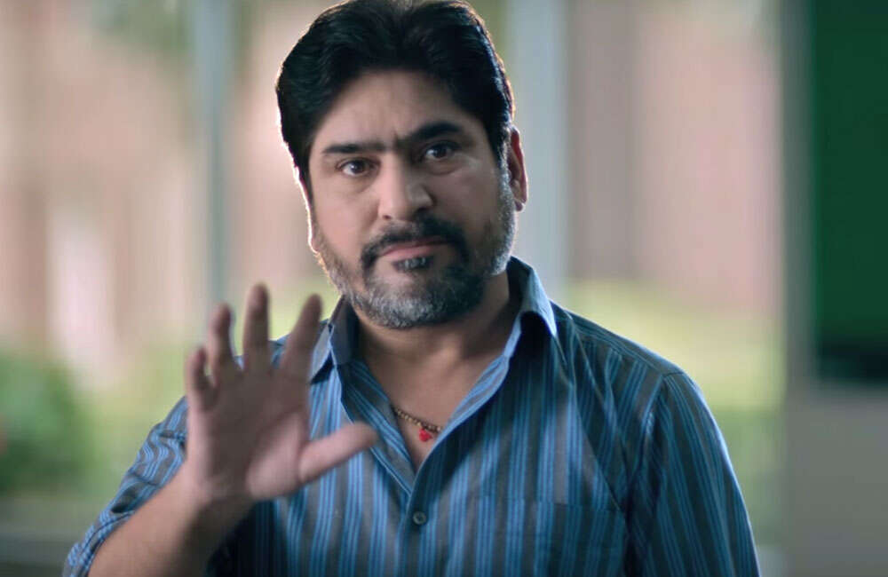 A still from Dushman