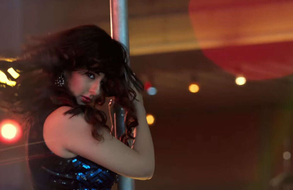 A still from Dushman