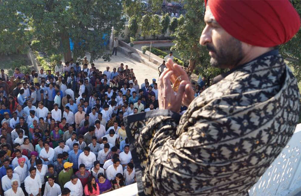 A still from Sardar Saab