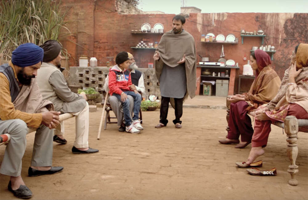 A still from Lahoriye