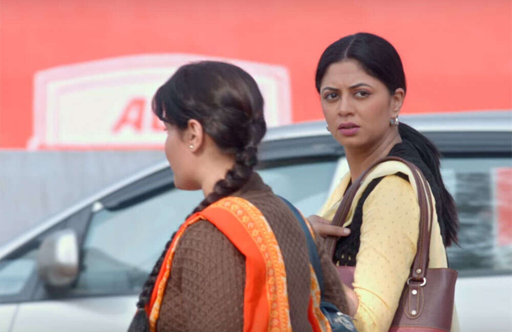 A still from Vekh Baraatan Challiyan