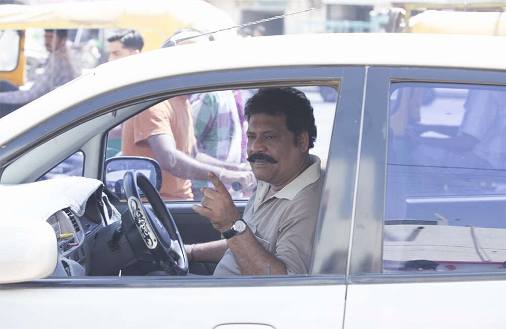 A still from Tu Maro Dostar