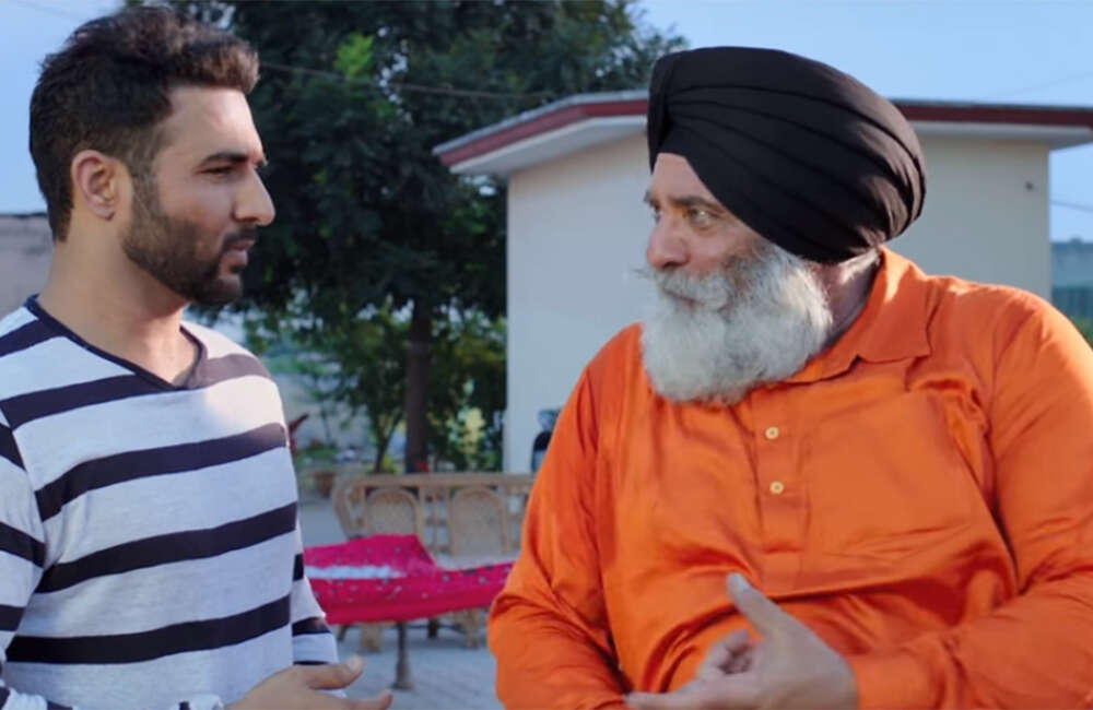 A still from Krazzy Tabbar