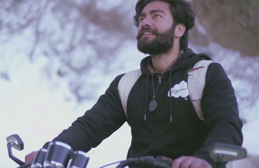 A still from Kawela