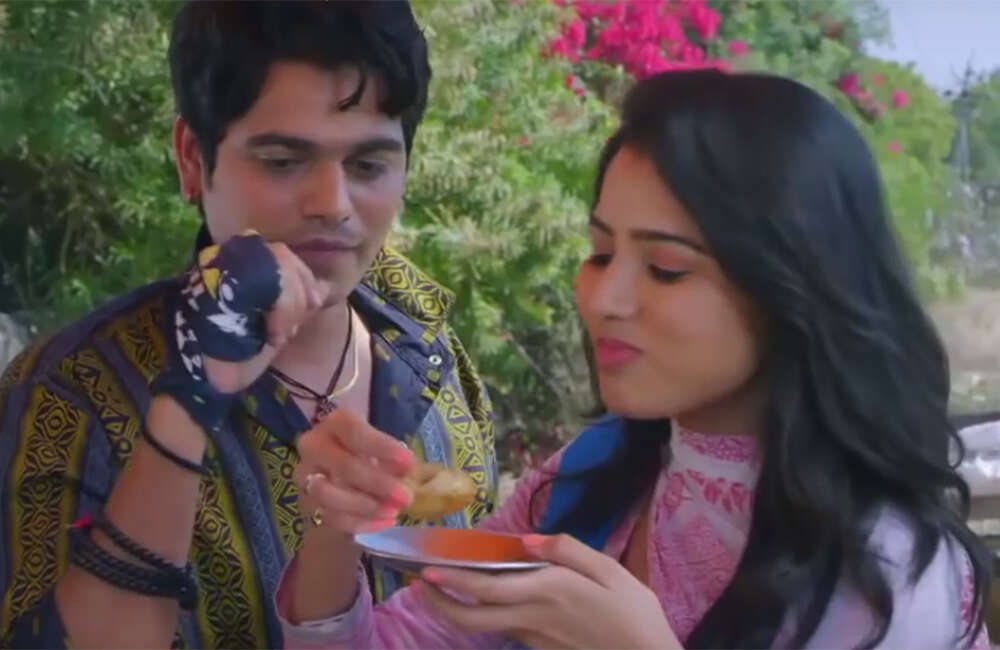 A still from Mad For Each Other