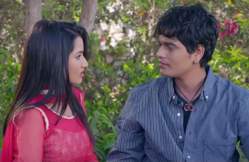 A still from Mad For Each Other