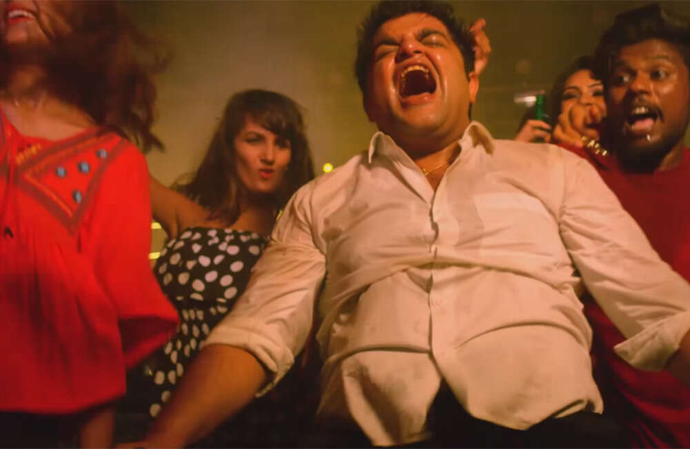 A still from Colorbaaj