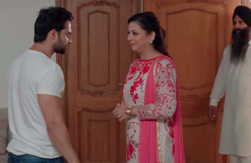 A still from Kirdar E Sardar