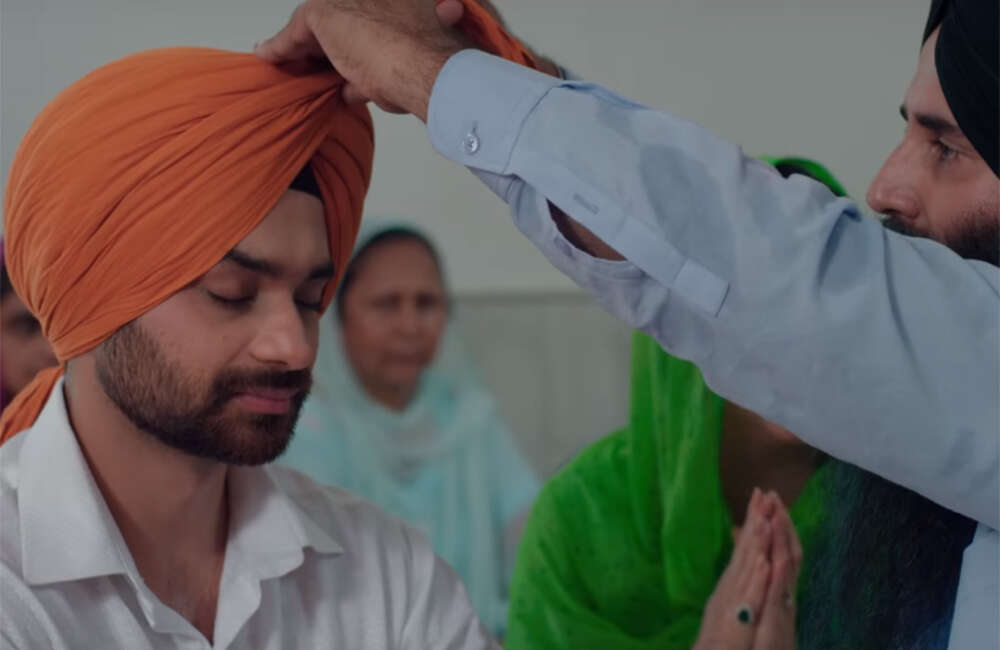 A still from Kirdar E Sardar
