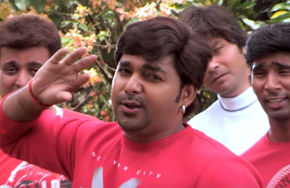 A still from Suhaag