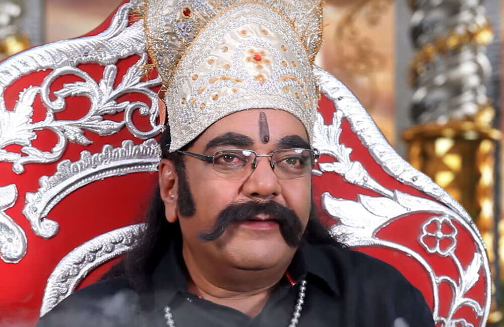 A still from Love Virus