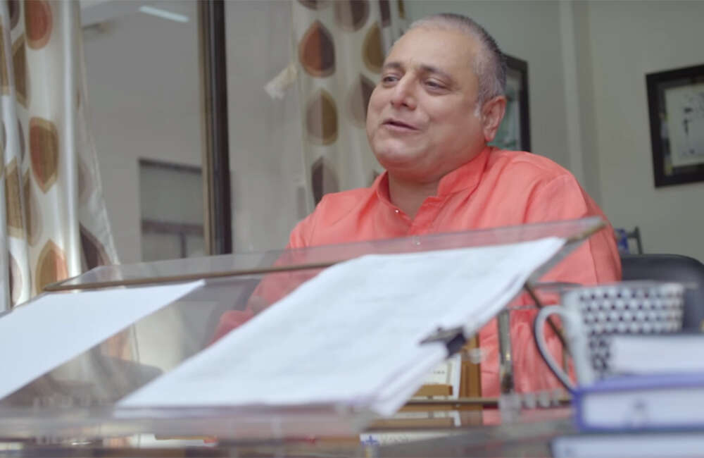 A still from Pappa Tamne Nahi Samjaay