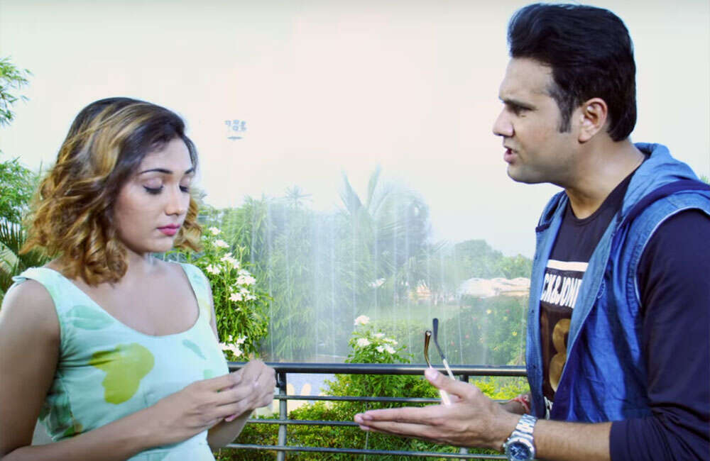 A still from Baap Vechva No Chee