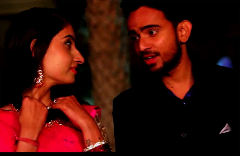 A still from Laadli