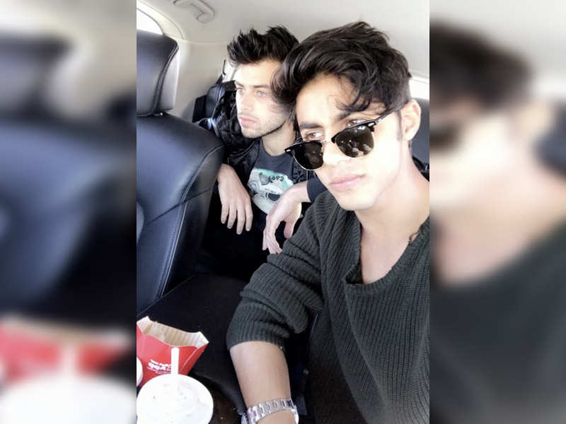 Pic: Aryan Khan looks dapper while he keeps his ‘eyes on the road’