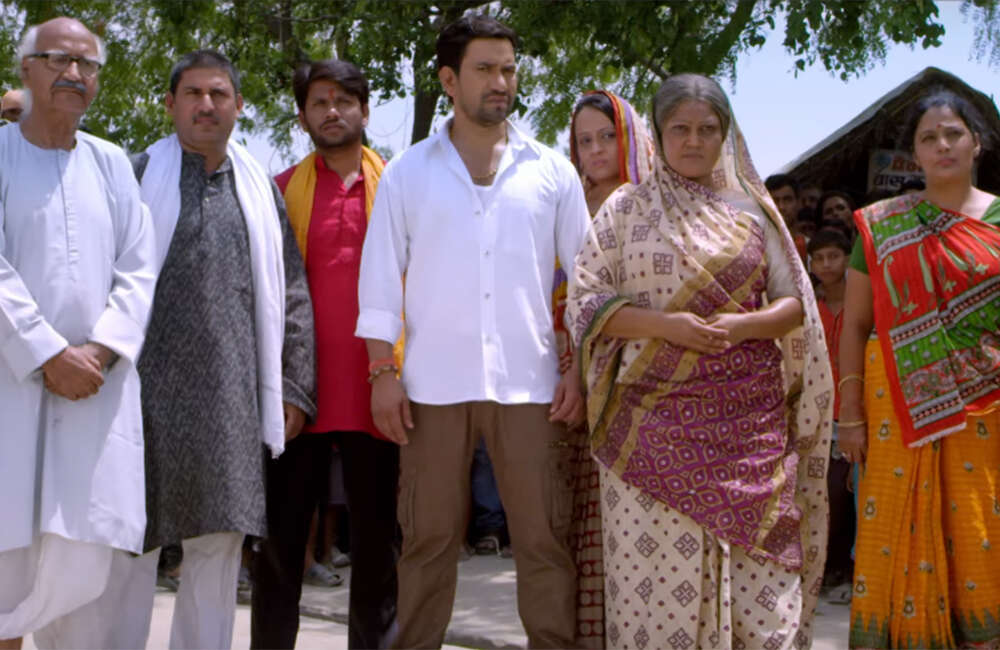A still from Beta