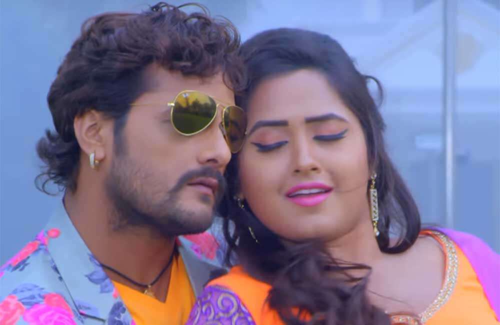 A still from Hum Hai Hindustani