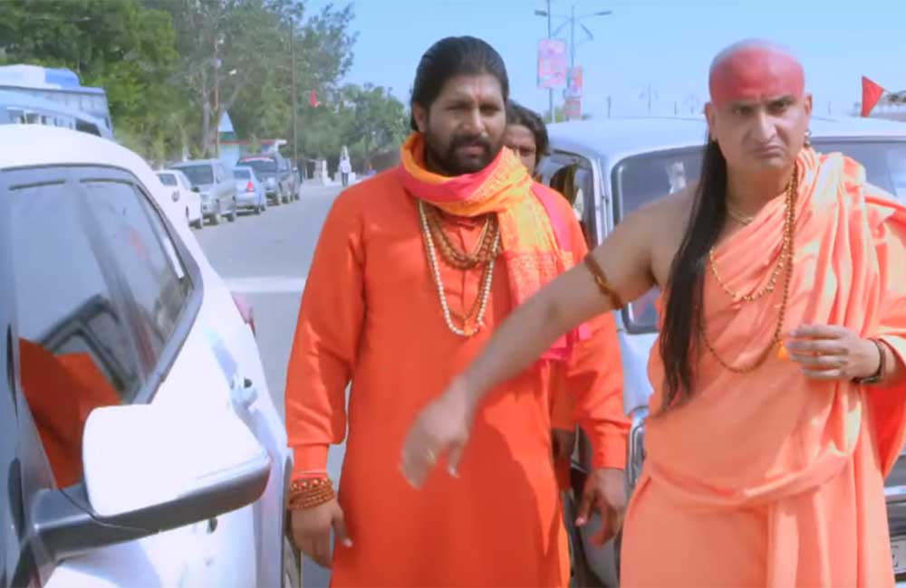A still from Hum Hai Hindustani