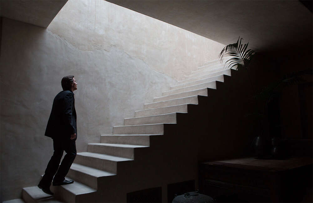 A still from Knight Of Cups