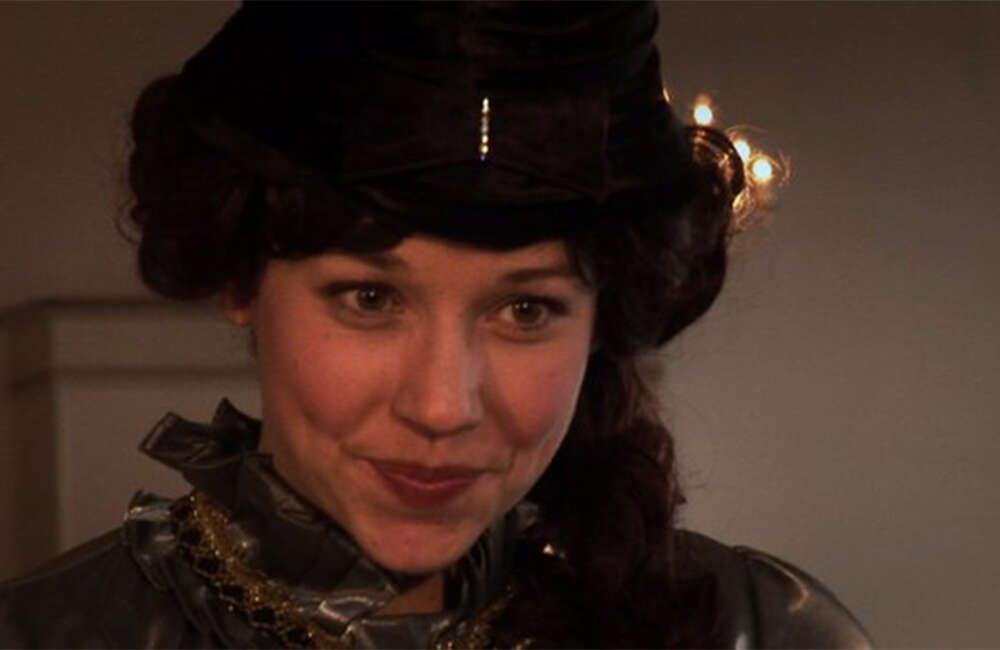 A still from 10 Days In A Madhouse