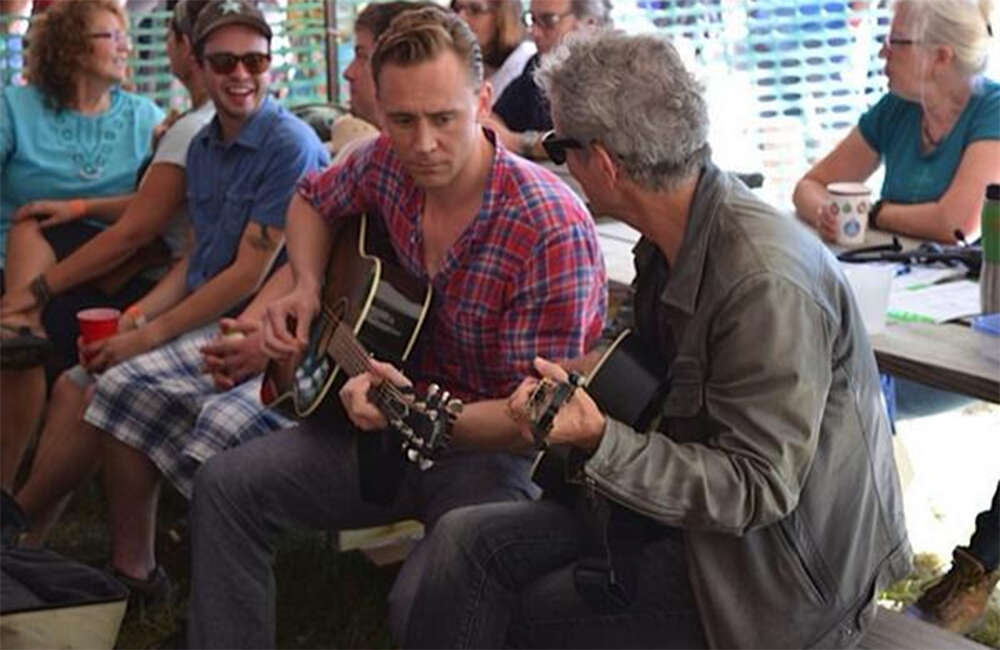 A still from I Saw The Light