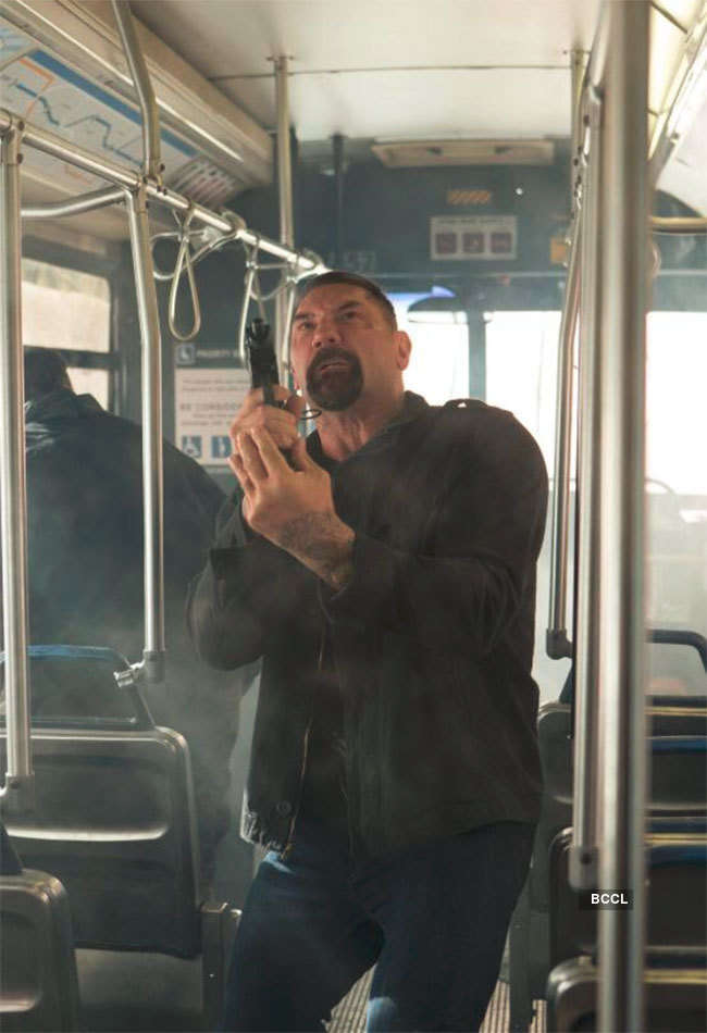 A still from Bus 657