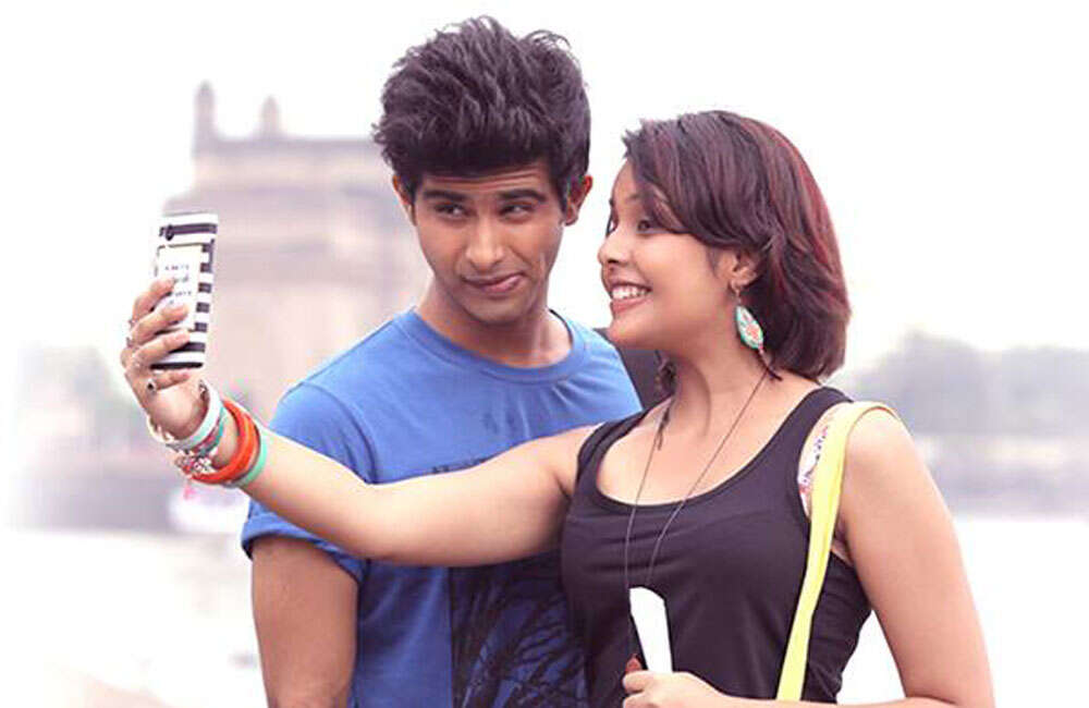 A still from & Jara Hatke
